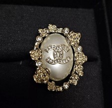 Chanel Ring mit Perle Gold