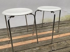 Fritz Hansen Hocker Dot 3170 weißDesign Arne Jacobsen