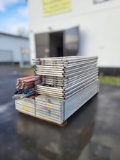 Alu-Baugerüst mit Durchstiegen Vollalu und Alu-Böden 105m² Plettac/MJ/Alfix