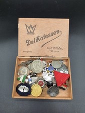 Kästchen Orden Medaillen Konvolut Weltkrieg