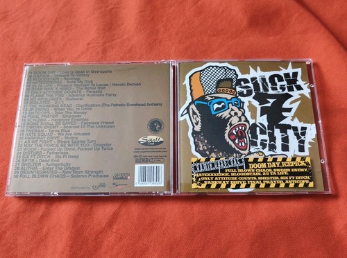 Suck city sampler 7 - v.a.,