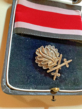 Eichenlaub mit Schwertern z