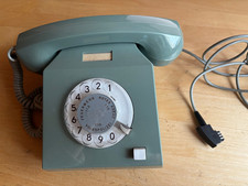 DDR Telefon mit Wählscheibe