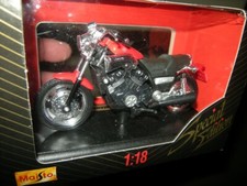 1:18 Maisto Yamaha Vmax