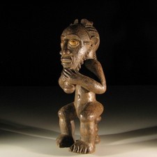 66197) Große Ahnen-Figur