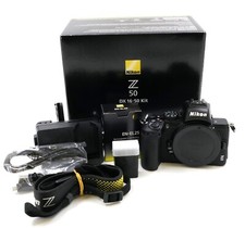NIKON Z 50 20.9MP GEHÄUSE, ZUBEHÖRPAKET, 2.350 AUSL., NEUWERTIGER ZUSTAND