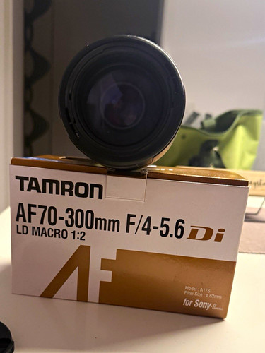 Tamron 300mm 5 6 - 70-300mm, di