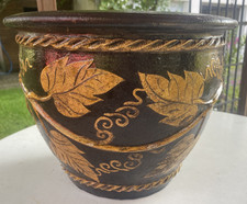 Verkaufe gebrauchten reichlich verzierten Blumentopf, D ca 30 cm, H ca 22 cm