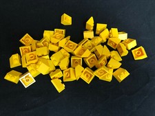 Lego 50x 3039 Dachsteine gelb