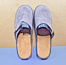 Herren Hausschuhe Größe 44, Caffeefarben, Federleichte 385 gr. Für schmale Füße