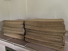 Korkfliesen / Korkboden 30cmx 30 cm  x 5 mm , 82 Stück /8 m2 + 6 defekte Platten