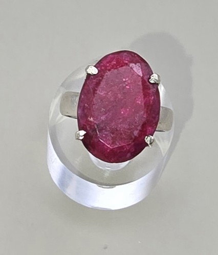 Rubin ring oval - oval, facettiert