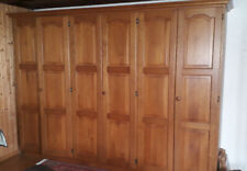 Kleiderschrank 300 cm breit mit 6 Türen Eiche P43