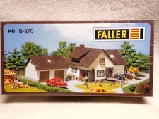 Bausatz Landhaus mit Garage HO