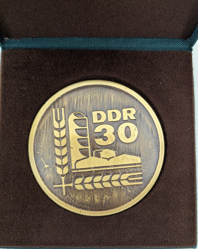 Ddr jahre plakette rat - 30,