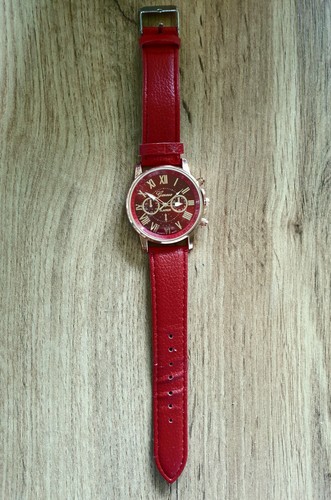 Red leather quartz - watch, from