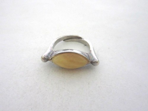 Schöner silberring mit honig - schöner,