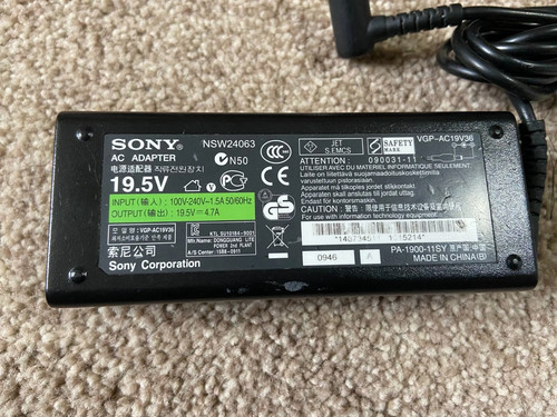 Original sony laptop - original,
