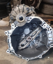 Mini R50 - R53 Cooper 1.6i Schaltgetriebe 5 Gang Getriebe 7531772 BHA