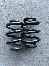 VW T4 Multivan Fahrwerksfedern Feder hinten verstärk