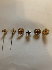 6 Silbern Rotes Kreuz Anstecknadeln, teils Vergoldet