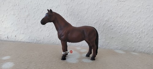 Schleich 13227 hannoveraner - schleich,