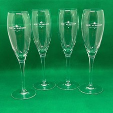 4 x Moet & Chandon Champagnergläser