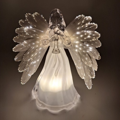Engel aus acryl mit - mit, licht