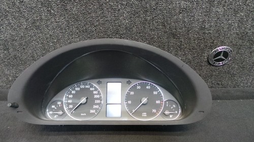 Mercedes benz w203 - benz,