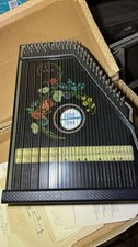 Antike Zither „Jubel-Tone“