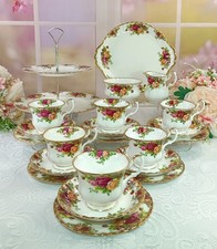 Royal Albert ''Old Country