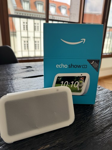 Amazon echo show - (3rd, gen.)