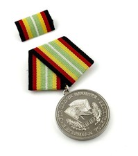 DDR Medaille für treue