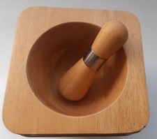 Mörser und Stößel Holz
