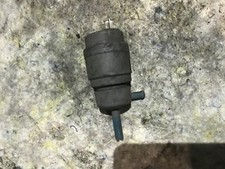 Waschwasserpumpe für Scheinwerferreinigung BMW 1368586 Helphos