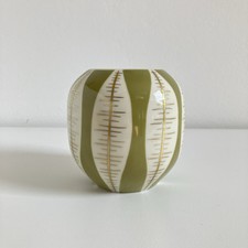 Vintage Fine China Lichte Porzellan Vase mit Dekor in grün und gold