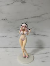 Super Sonico Summer Beach