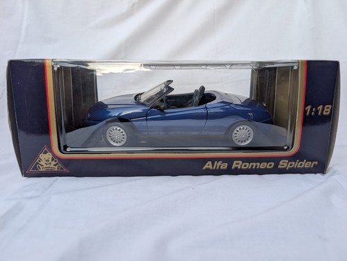 Bburago alfa romeo - alfa, spider