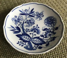 Suppen-Unter-Tasse Hutschenreuther Porzellan Maria Theresia Zwiebelmuster blau