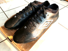 Umbro Speciali R Cup-A-TF Herren Fußball Schuhe Größe 44