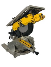 DEWALT Kapp-, Gehrungs- und