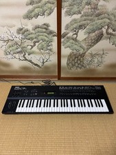YAMAHA DX7s Synthesizer