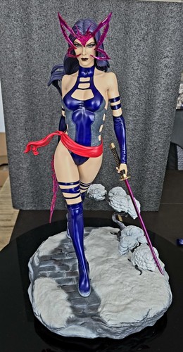 Psylocke statue 3 heads - psylocke,, statue,