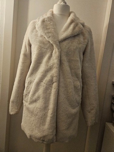 Cremefarbener sehr weicher - h&m,