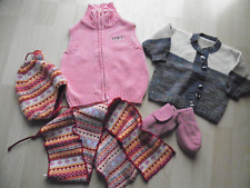 (11) 5 Tlg. Baby Mädchen Set Gr. 68 Oskars Handmade  Strickjacken Schal Handschu