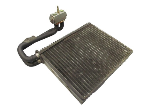 Air conditioning evaporator
