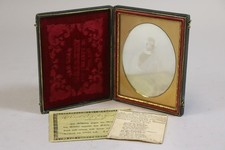 Fotografie Daguerreotypie Portrait im Koffer Johann Heeß USA 19.Jhd (HB864)