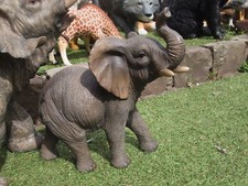 Elefant Deko Figur lebensecht 42cmx57cm Gartendeko Baby Hotant NEU