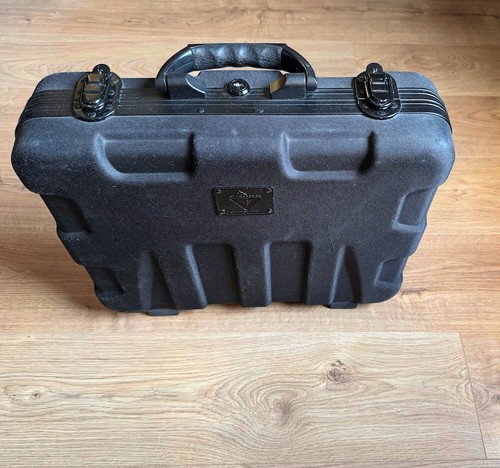 Robuster hartschalen - robuster, hartschalen-