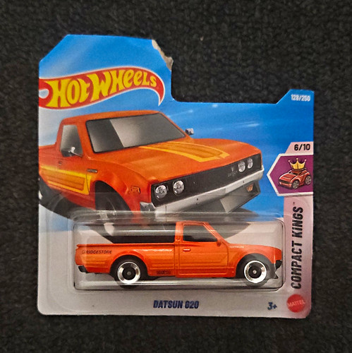 Hot wheels datsun 620 compact - hot,